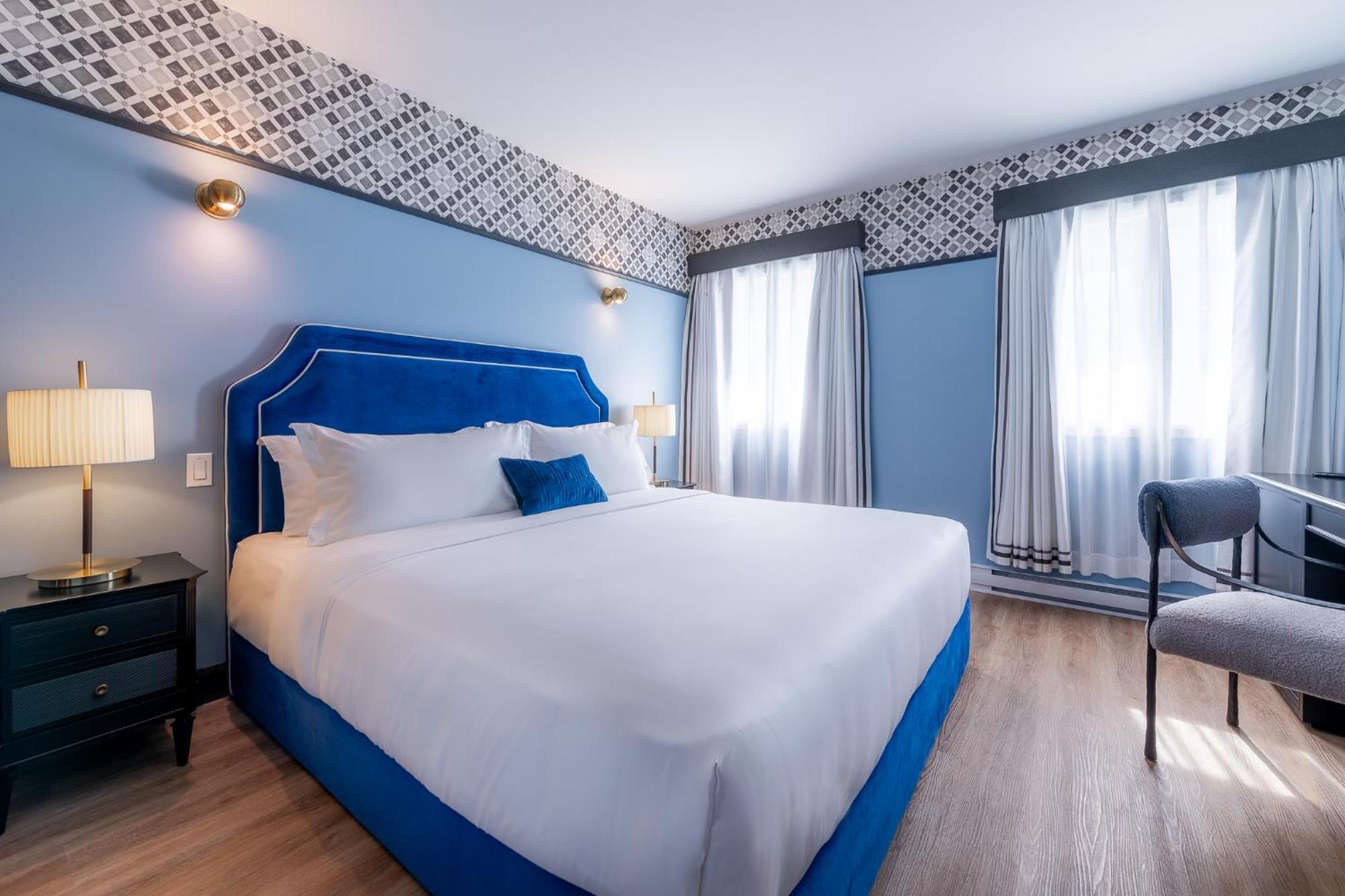 Acadia Hotel 3*
